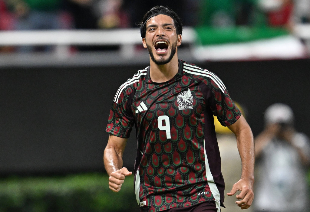 Raul Himenez, Meksiko