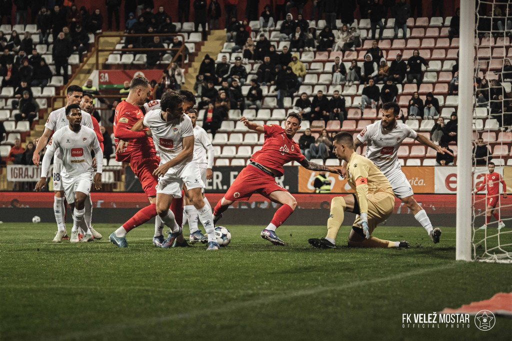 Gužva pred golom Borca, foto: FK Velež Gužva pred golom Borca, foto: FK Velež