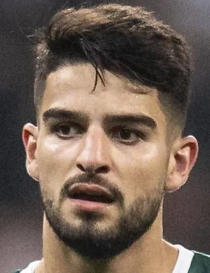 José López